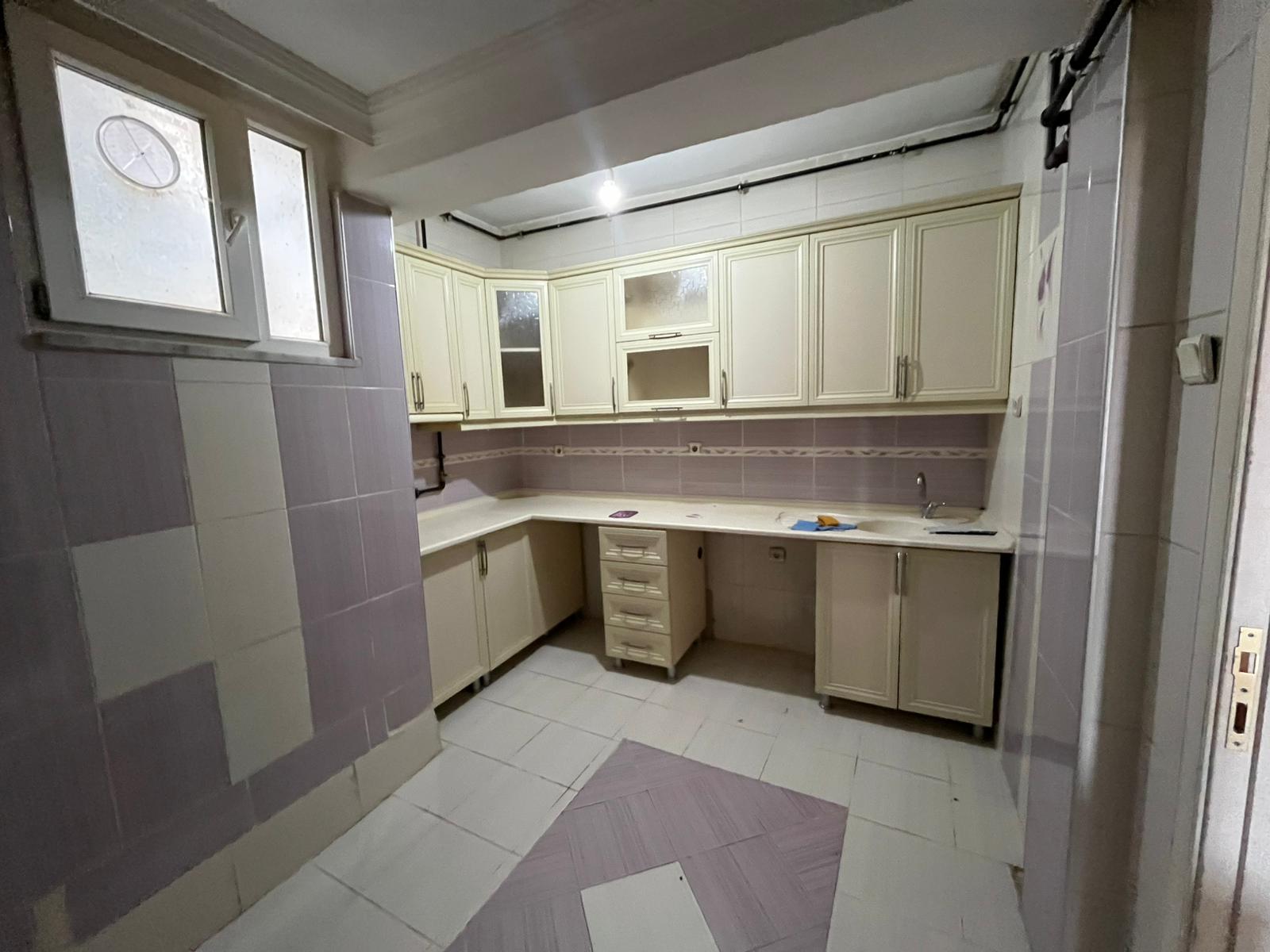 MABEL'DEN ORDU CADDESİ ÜZERİ MÜKEMMEL KONUMDA KİRALIK 2+1 DAİRE